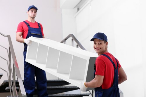 Efficient team handling house clearance in Purfleet